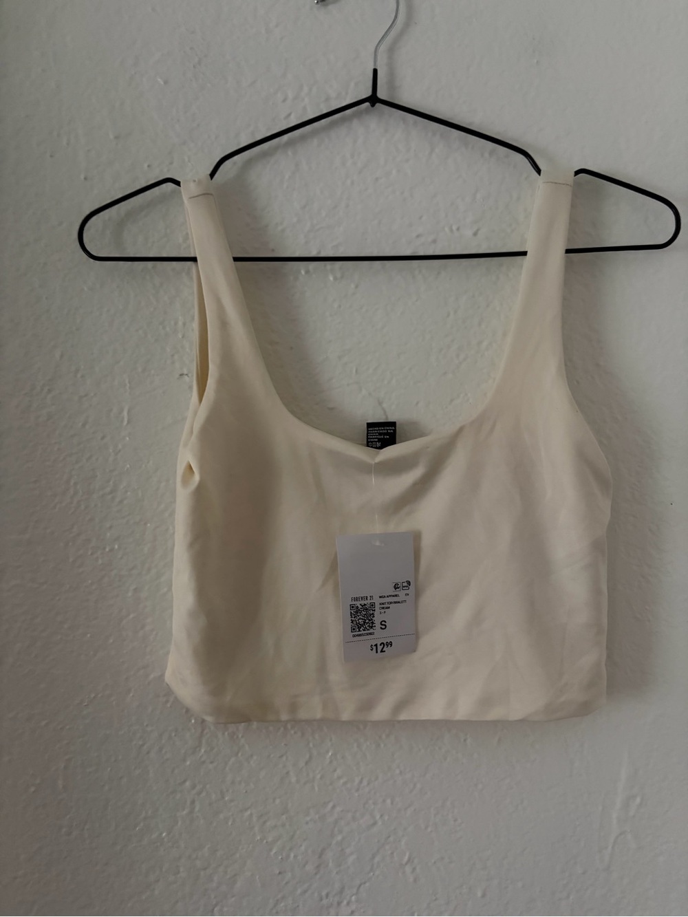 Forever 21 Cream Scoop Neck Crop Camisole
